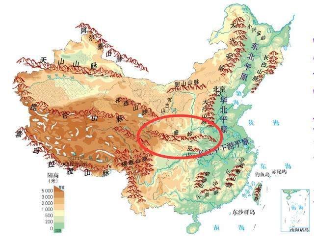 西安南部的秦岭是一座横贯中国东西的狭长造山带,其核心区位于陕西省